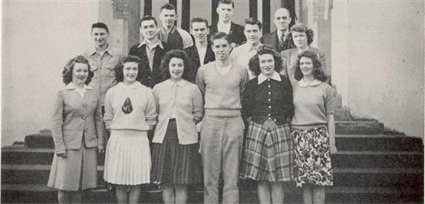 1945 Student Bosses 